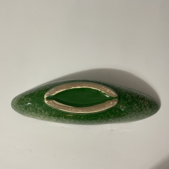 VTG Grass Green Ceramic Pottery Planter - Picture 5 of 8